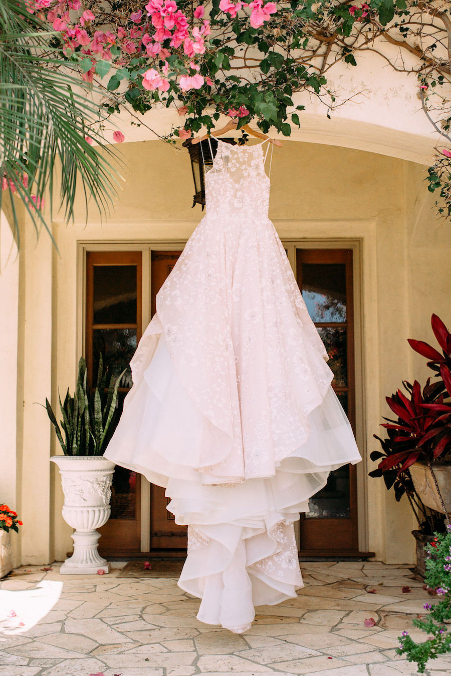 Big Canyon Country Club, Kelsey Events, Flowers By Cina, Ashley Paige Photography, Luxury Lifestyle Studios LLC, Signature Party Rentals, Amber Event Productions, Visions Entertainment, Ian Whitelaw, Dolled Up OC
