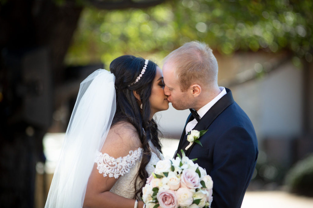 blush wedding bouquet, blush bouquet, bride and groom, floral design, florist, wedding florist, wedding flowers, orange county weddings, orange county wedding florist, orange county florist, orange county floral design, flowers by cina