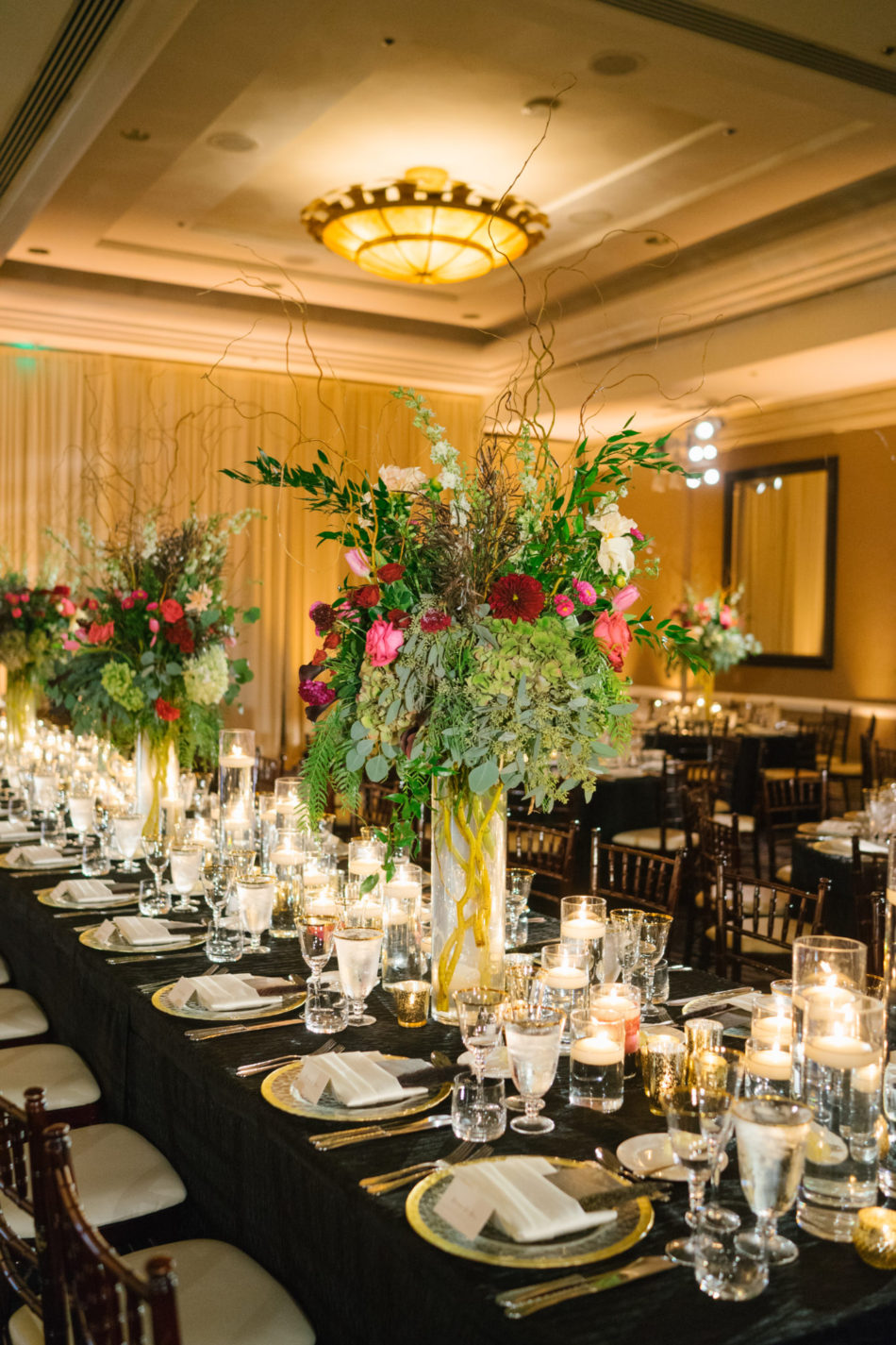 floral design, florist, wedding florist, wedding flowers, orange county weddings, orange county wedding florist, orange county florist, orange county floral design, flowers by cina, red centerpiece, red floral decor, red reception