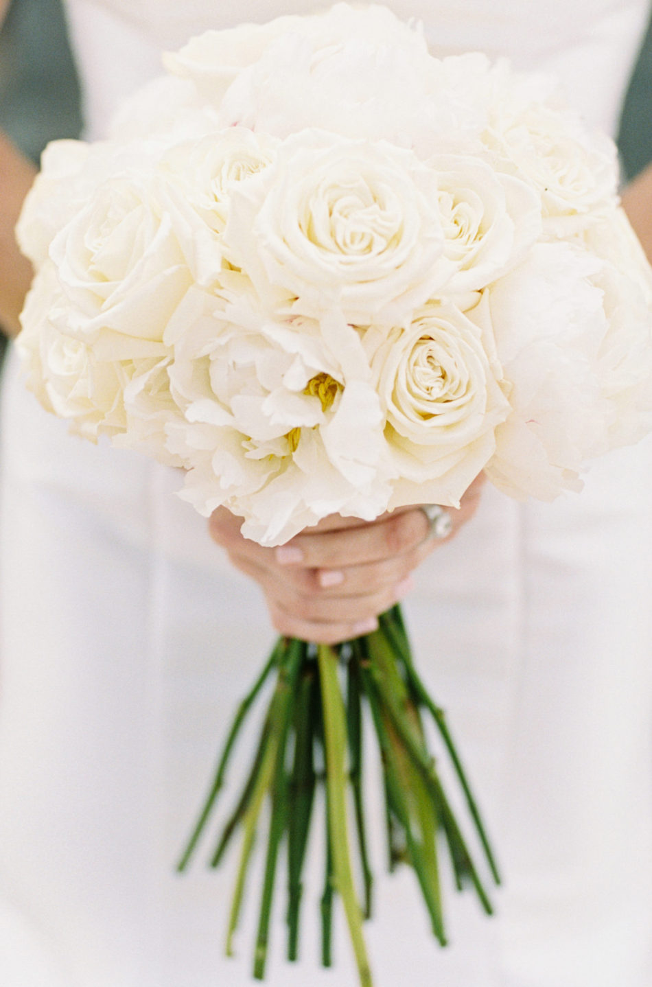 white bouquet, white bridal bouquet, european-inspired wedding, floral design, florist, wedding florist, wedding flowers, orange county weddings, orange county wedding florist, orange county florist, orange county floral design, flowers by cina