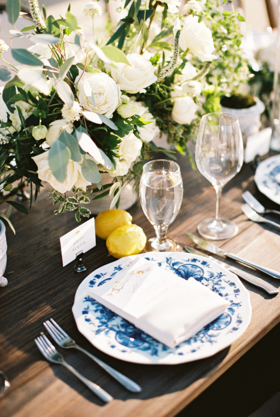 blue tabletop decor, citrus decor, european-inspired wedding, floral design, florist, wedding florist, wedding flowers, orange county weddings, orange county wedding florist, orange county florist, orange county floral design, flowers by cina