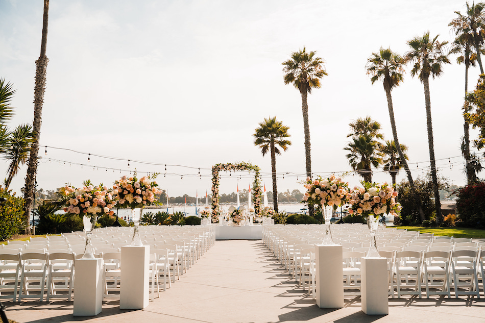 ceremony, blush ceremony, wedding ceremony, floral design, florist, wedding florist, wedding flowers, orange county weddings, orange county wedding florist, orange county florist, orange county floral design, flowers by cina