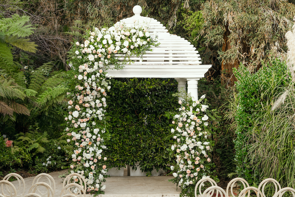 floral design, florist, wedding florist, wedding flowers, orange county weddings, orange county wedding florist, orange county florist, orange county floral design, flowers by cina, ceremony structure, ceremony arch, white ceremony florals